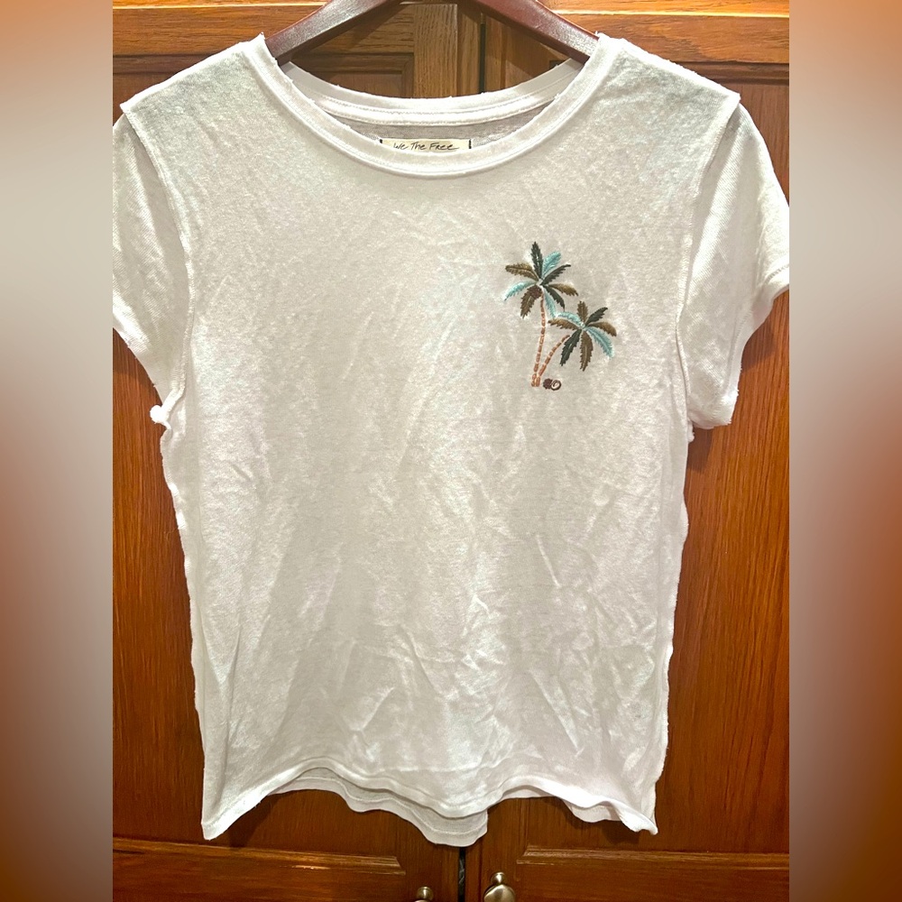 WE THE FREE Palm Tree T-Shirt size M
